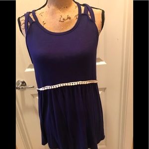 Hemish navy too white lace trim large